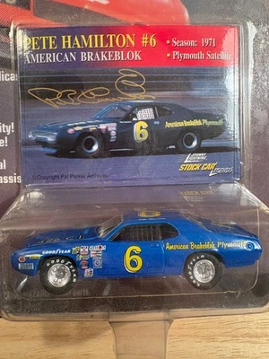 1971 Plymouth Satellite - Johnny Lightning – Stock Car Legends –Pete Hamilton #6 - image 1 of 4