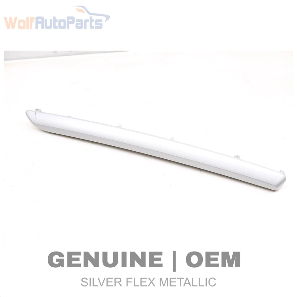 AUDI A3 SPORTBACK E-TRON 2016-2018 - Panel puerta trasera derecha embellecedor 8V4867420 Foto 1 de 4