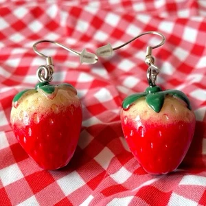 Strawberry Dangle Earrings Lucite Red Fruit Jewelry Cottagecore Y2K Style - Picture 1 of 8