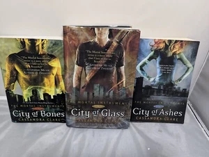 Mortal Instruments City of Glasses, Ashes, Bones Cassandra Clare Lot of 3 Books  - Bild 1 von 8