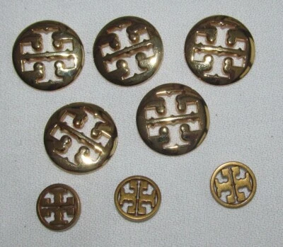 Tory Burch 5 1" Gold 3 .5" Brass Replacement Sweater Shirt Buttons Lot of 8 - Image 1 of 4