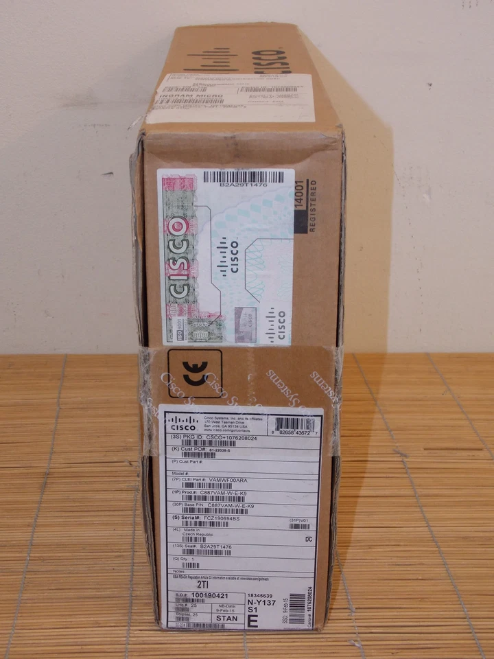 NEW CISCO C887VAM-W-E-K9 VDSL2/ADSL2+ POTS Annex M 802.11n router NUOVO MAI APERTO - Immagine 1 di 1