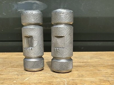 Juego de (2) clavijas de eje BMX atornilladas vintage. BMX Old School Freestyle Foto 1 de 4