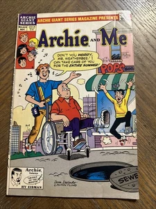 Archie Comics, ARCHIE AND ME #626, novembre 1991.  Pericolo per Mr. Weatherbee. - Foto 1 di 8