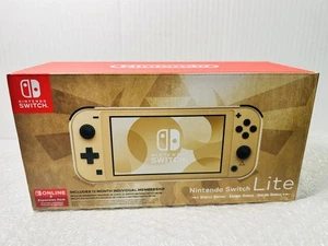 Nintendo Switch Lite: Hyrule Edition con pacchetto di espansione online 1 anno versione USA - Foto 1 di 6