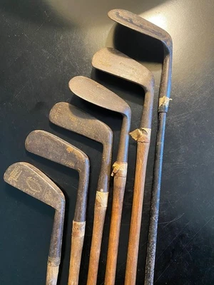 6 mazze da golf antiche in legno - RARE - Image 1 of 4