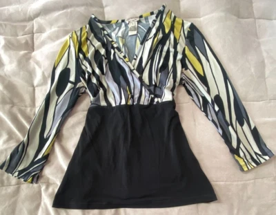 Топ Julie Mitchell Urban Collection многоцветный шелковистый с длинным рукавом с V-образным вырезом размер S - Изображение 1 из 4