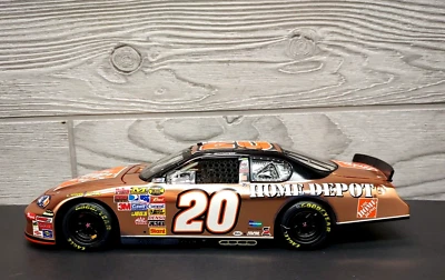 Tony Stewart #20 Home Depot 2007 Monte Carlo cobre deportes de motor auténtico 1:24 Foto 1 de 4