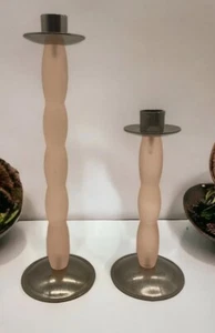 Set Of 2 Graduated Pink Satin Curvy Knot Metal Base Top Candle Holders - Picture 1 of 12