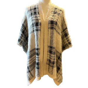 Cozy Plaid Shawl Wrap By G 100% Acrylic One Size Fits Most - Picture 1 of 8