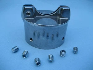 SOPORTE DE SEÑAL DE NOMBRE DE CALLE PARA POSTES DE TUBERÍA REDONDA - 2-3/8" DIÁMETRO INTERIOR REAL - Imagen 1 de 2