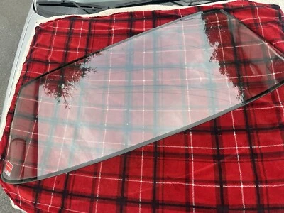 Cristal parabrisas convertible Jaguar XJS V12 Foto 1 de 4