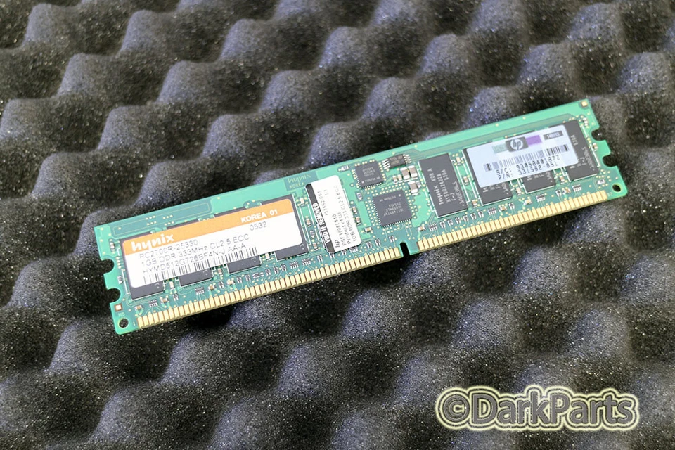 Hynix HYMD512G726BF4N-J PC2700R-25330 1GB Server Memory RAM - Image 1 of 1