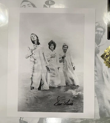 Andwellas Dream To Dream Splatter Vinyl 3LP Box Set & Signed Print /50 SEALED - Image 1 of 3