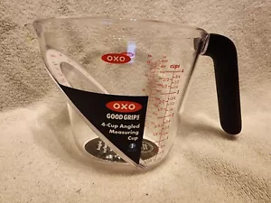 OXO Good Grips Angled Measuring 4 Cup Capacity Pour Spout Pitcher 5" x 6" x 9" - Picture 1 of 3