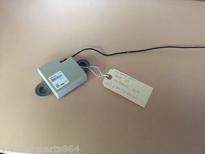 Antena de backup 2006 BMW 325i E90 4D SEDAN 6935024   - Imagem 1 de 4