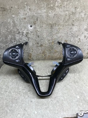 19 20 21 22 Honda HR-V Steering Wheel Switches Controls Trim  - Imagem 1 de 2