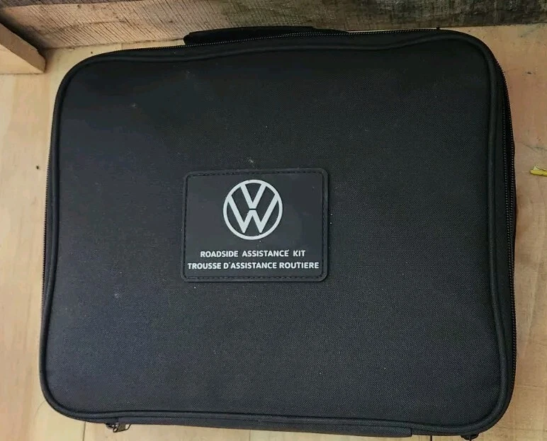 2017 Volkswagen Golf GTI Roadside Assistance Kit 000-093-059-ah