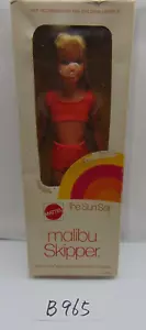 Vintage Malibu Skipper The Sun Set Barbie bambola 1974 Mattel 1069 fori nei piedi - Foto 1 di 16