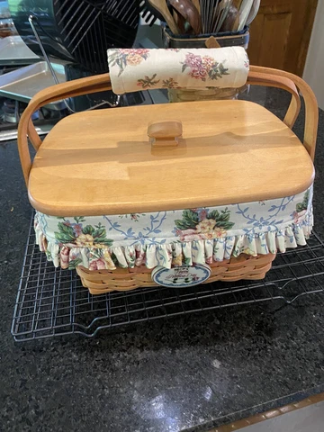 Longaberger 1997 Mothers Day Timeless Memories Sewing Basket Protect Liner TieOn Cover