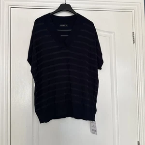 Jumper Size L BNWT - Picture 1 of 7