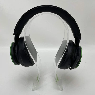 Microsoft Xbox Wireless Headset 1944 Black For Xbox One & Xbox Series S|X - Image 1 of 4