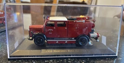 Road Signature Series 1950 Mercedes Benz TLF-50 Fire Truck Diecast 1:43 - Image 1 of 4