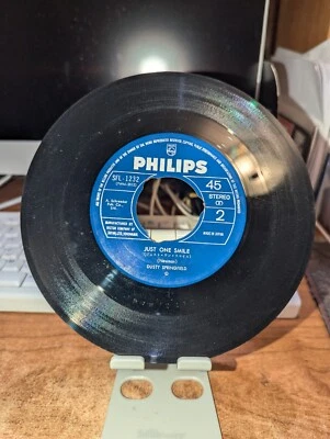 Dusty Springfield ~ The Windmills / Just One Smile Philips Label JAPAN PRESS EXC - Image 1 of 4
