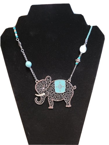 VETEMENTS collana donna moda