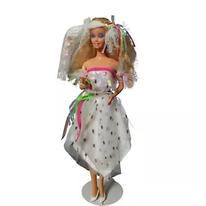 Mattel 1966 Blonde Barbie and the Rockers 1985 #2688 Fashion - Picture 1 of 4
