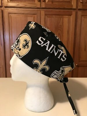 Sombrero Exfoliante o Chef Enfermería Médica Quimio Calavera New Orleans Saints Tela de Algodón Foto 1 de 4