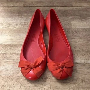J. Arco plano de ballet Crew Red Jelly para mujer 9 - Imagen 1 de 5