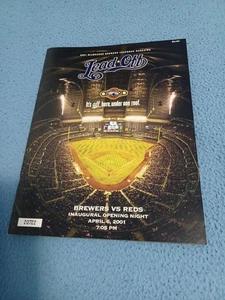 Milwaukee Brewers 6. April 2001 Miller Park erstes Spielprogramm fast neuwertig - Bild 1 von 4