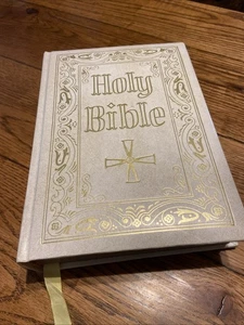 Saint Joseph Fine Art Edition New American White Leather -Catholic Holy Bible - Picture 1 of 15