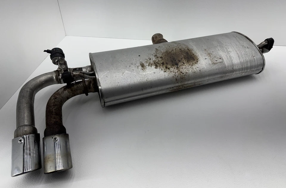 BMW X3 X4 F25 F26 2011-2017 2,0 L SISTEMA DE ESCAPE TRASERO SILENCIADOR TUBO RESONADOR OEM Foto 1 de 4