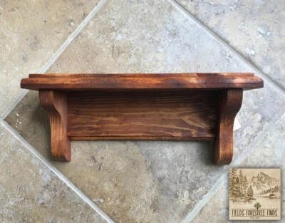 Estante de pared de madera de pino gusano de 12" hecho a mano cosechado a mano estilo vintage de granja Foto 1 de 4