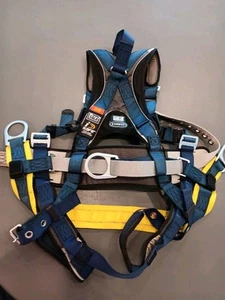 3M DBI-SALA ExoFit X300 Safety Harness #1100300 - Picture 1 of 3