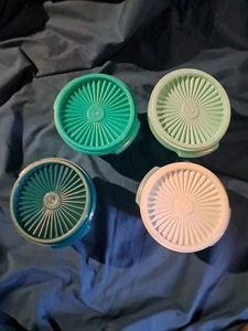 Tupperware Heritage Servier Sammlung 8-teiliges rundes Set (2,5 Tassen) - Bild 1 von 6