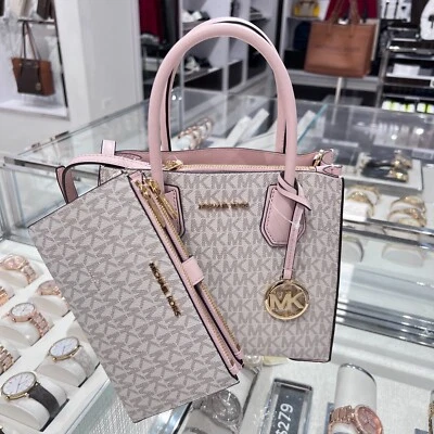 Michael Kors SET Bag Mercer Messenger MD + Wallet 2Zip Vanilla Pink Powder Blush - Image 1 of 4