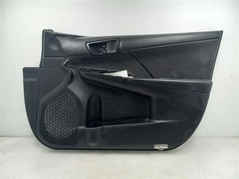 Toyota Camry SE 2014 panel de puerta delantera del lado del pasajero  Foto 1 de 4