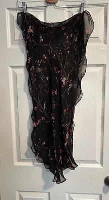 Bufanda floral transparente Lauren Ralph Lauren para mujer | estampado de flores rosa negro, 66"x18" Foto 1 de 4