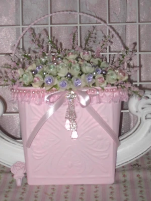 Shabby HP rosa .sage lavanda satinada rosas LIL techo azulejo casa pared acento Foto 1 de 4