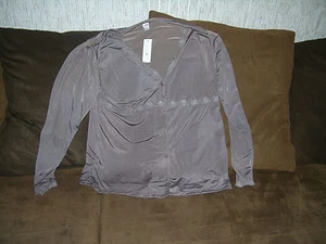 womens NWT Pinkk shirt size M - Picture 1 of 2