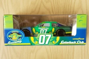 1:24 Scale Stock Car 2007 Monte Carlo #07 NASCAR Goodyear Gatorback Club Racing - Picture 1 of 6