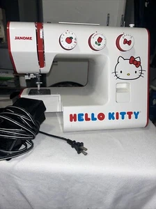 Janome Hello Kitty 15822 Full Size Sewing Machine *RETIRED RARE* - Picture 1 of 9