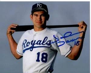 JOHNNY DAMON Signed 8x10 MLB KANSAS CITY ROYALS Photo w/ Hologram COA - Picture 1 of 2