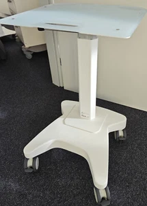 Rollwagen, Cart höhenverstellbar für Notebook, o Laptop, Medizin, oder Zahnarzt - Bild 1 von 7