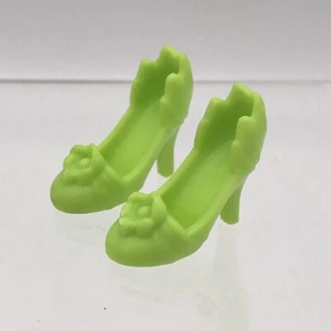 Zapatos de repuesto Hasbro para muñeca de 11" Princesa Tiana Royal verde brillante - Imagen 1 de 5