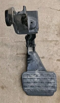 Rear Bumper Retractable Split Tailgate Bed Step Fit  2019-2024 Ram 1500  - Image 1 of 3