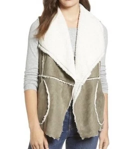 Caslon Vest Green Size Small Faux Suede Cream Shearling Open Pointed Hem - Picture 1 of 10